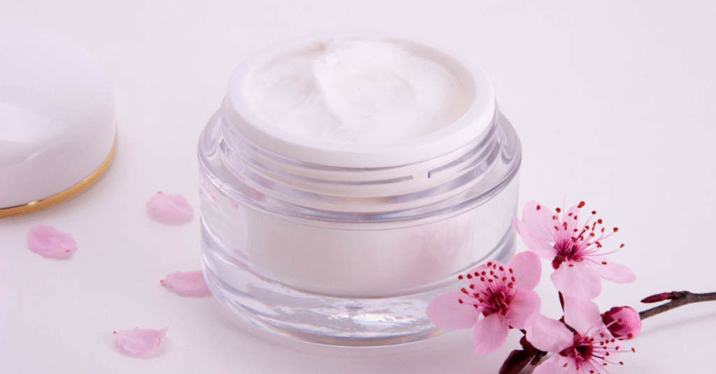 5 Himalaya Natural Glow kesar Face cream |Top 5 Beauty Products in India | Otieno Beauty Product